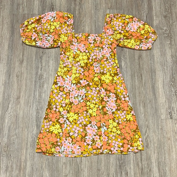 Billabong Square Neck Balloon Sleeves Ruched Back Floral Mini Dress - Picture 1 of 15